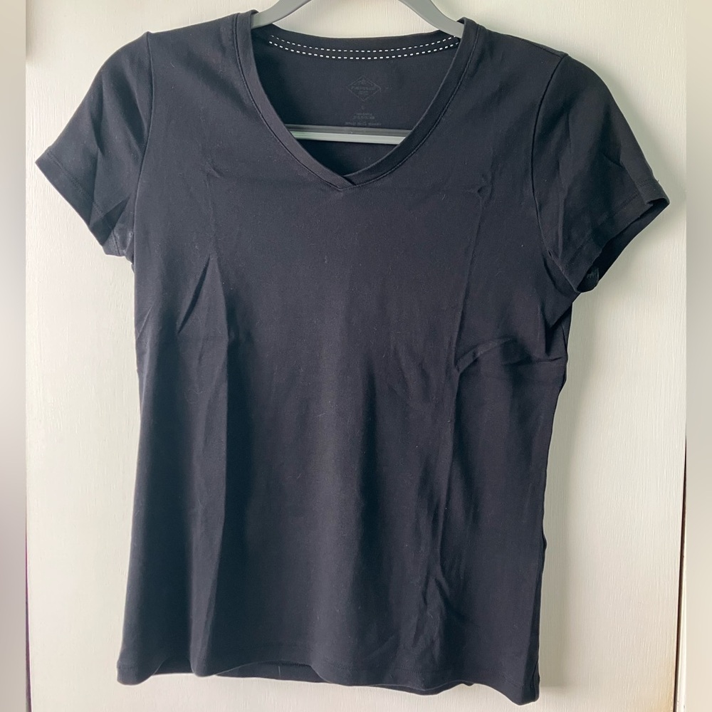 St. John’s Bay V-neck Short-Sleeve T-shirt Black 100% Cotton Womens Small
